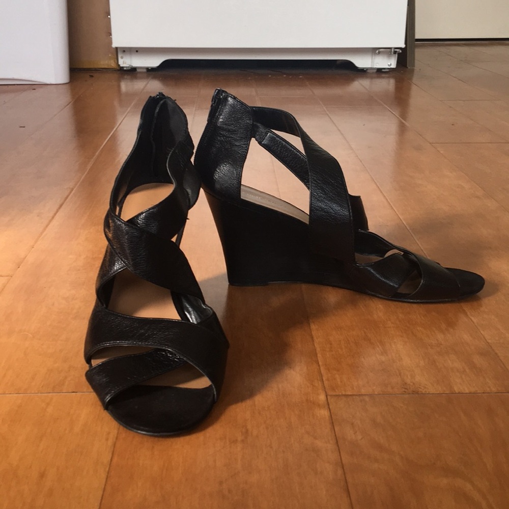 Black wedge sandal heels